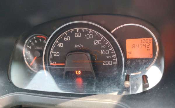 DAIHATSU AYLA 1.0 X