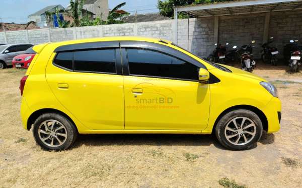 DAIHATSU AYLA 1.0 X