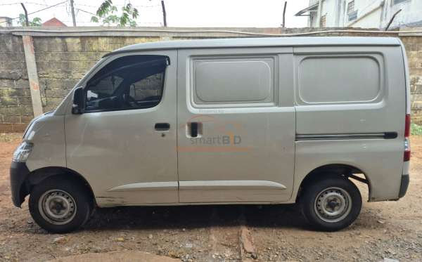 DAIHATSU GRAN MAX BLIND VAN