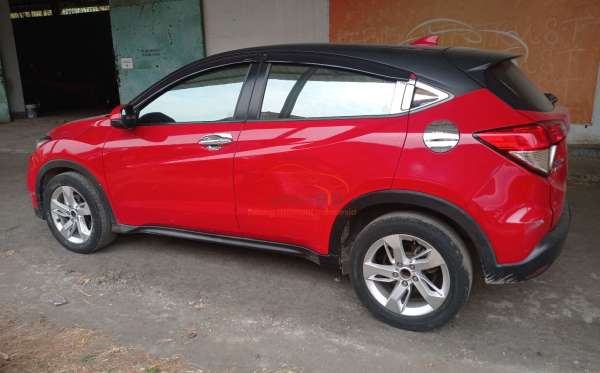 HONDA HRV RU1 1.5 E PLS CVT