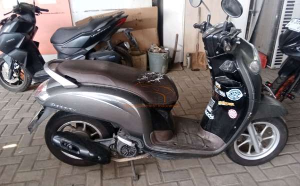 HONDA SCOOPY