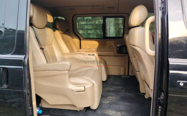 HYUNDAI H-1 2.5 AT