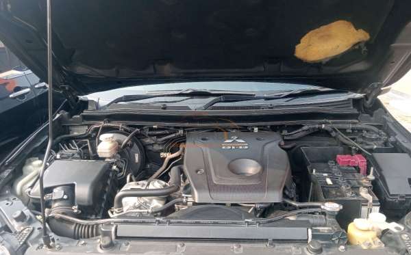 MITSUBISHI PAJERO SPORT 2.4L DAKAR-H (4X2)