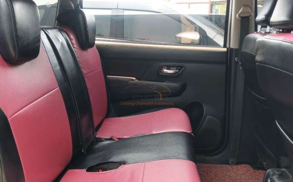 SUZUKI  ERTIGA