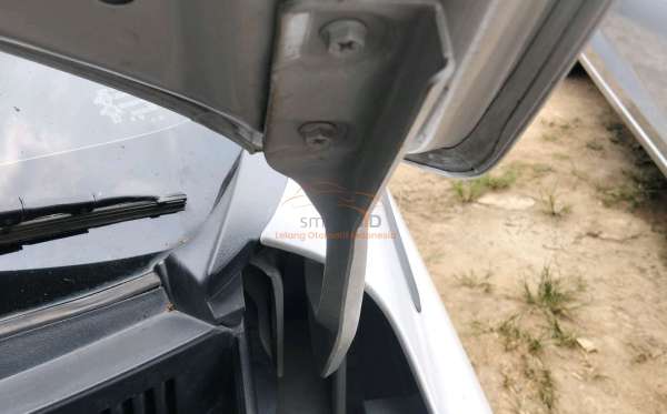 SUZUKI  ERTIGA