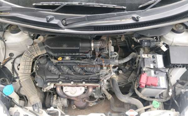 SUZUKI  ERTIGA