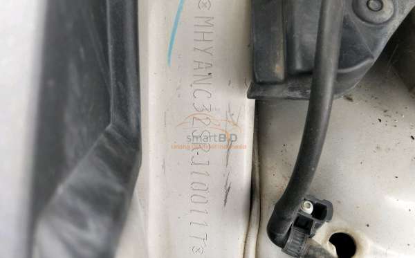 SUZUKI  ERTIGA