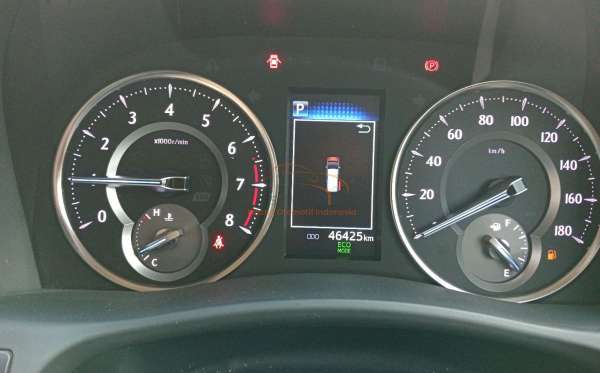 TOYOTA ALPHARD 2.5 G