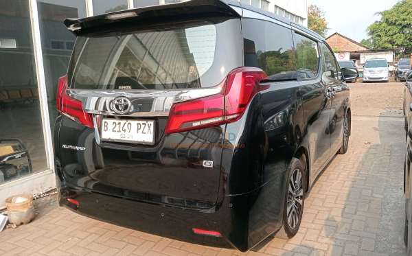 TOYOTA ALPHARD 2.5 G
