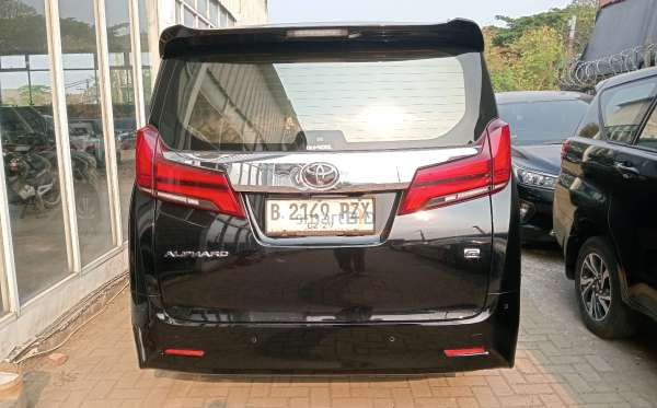 TOYOTA ALPHARD 2.5 G