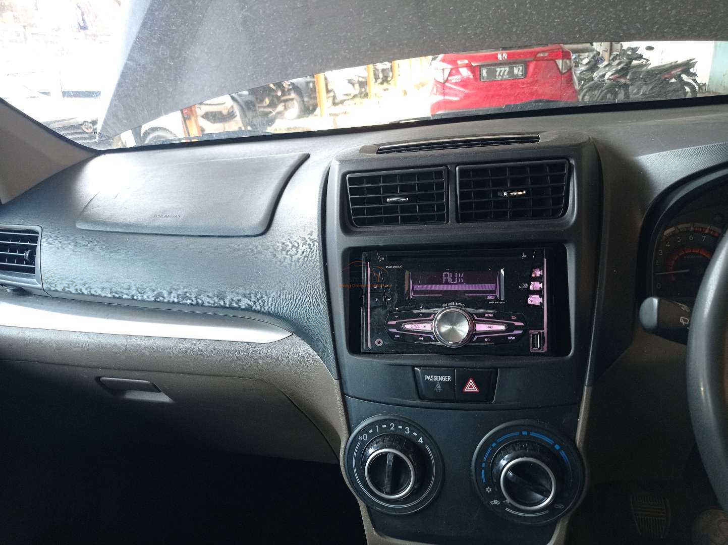TOYOTA  AVANZA  1.3 E