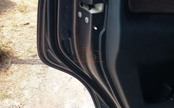 TOYOTA  AVANZA  1.3 E