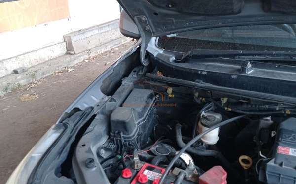 TOYOTA  AVANZA  1.3 E