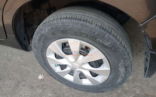 TOYOTA  AVANZA  1.3 E