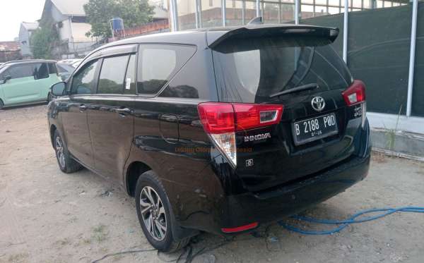 TOYOTA INNOVA 2.4 G