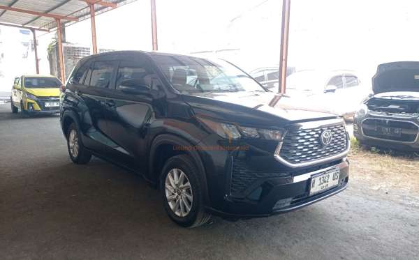 TOYOTA INNOVA ZENIX G