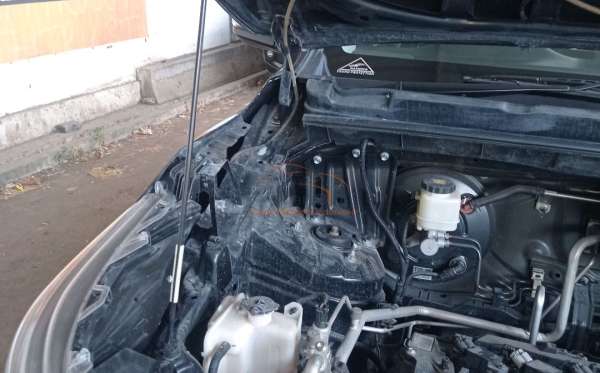TOYOTA INNOVA ZENIX G