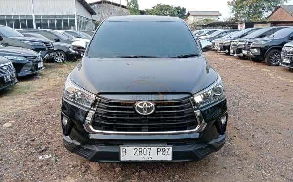 TOYOTA INNOVA VENTURER