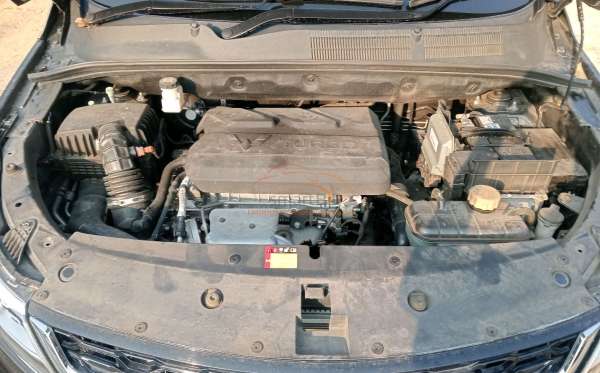 WULING CORTEZ 1.5 LUX