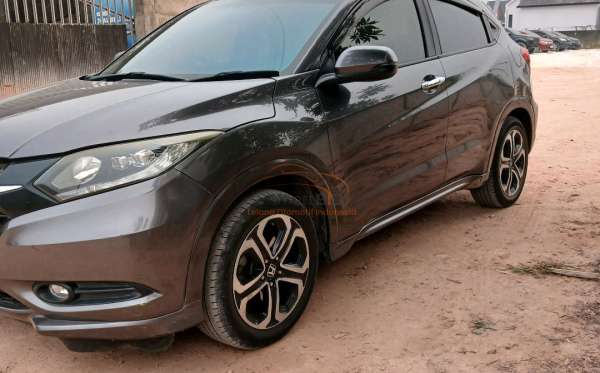 HONDA HRV RU5 1.8 RS