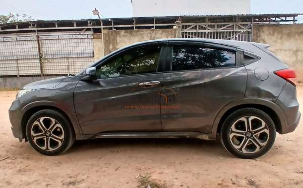 HONDA HRV RU5 1.8 RS