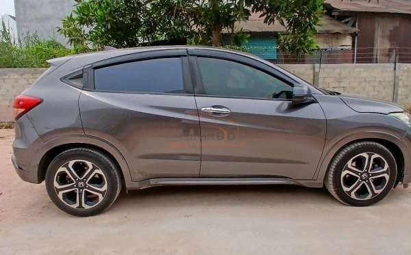 HONDA HRV RU5 1.8 RS