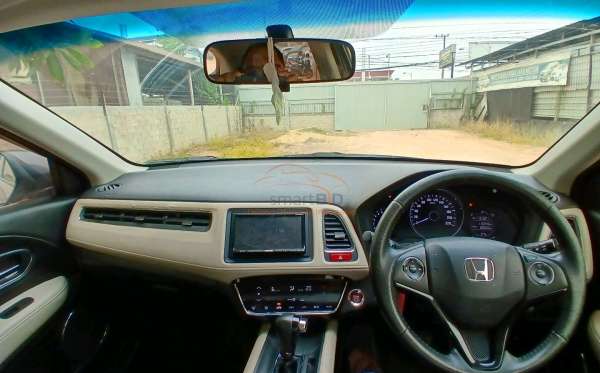 HONDA HRV RU5 1.8 RS