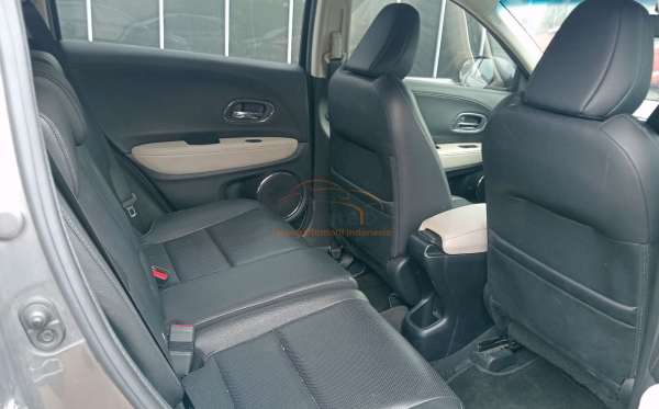 HONDA HRV RU5 1.8 RS