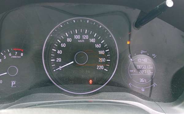HONDA HRV RU5 1.8 RS