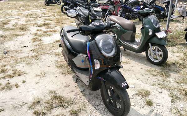 HONDA  SCOOPY