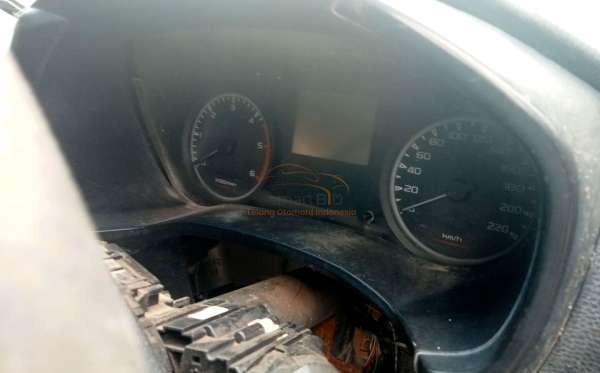 ISUZU DMAX PU