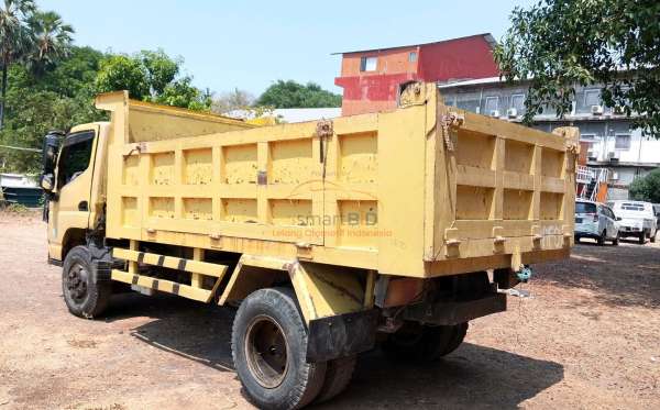 MITSUBISHI  FE  74 HD