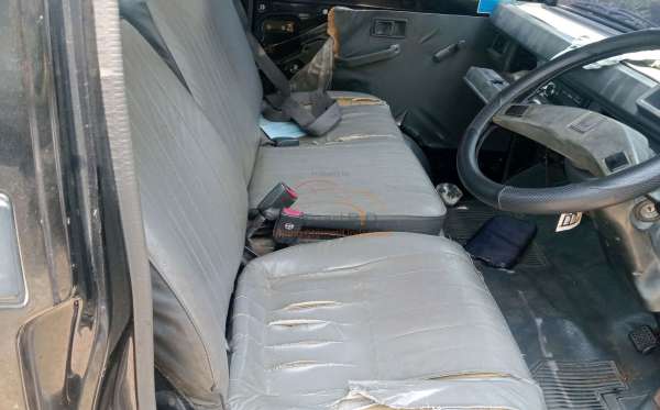 MITSUBISHI L 300
