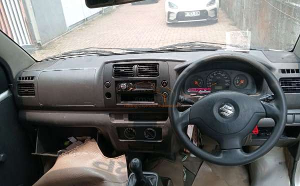 SUZUKI  GC 415 V