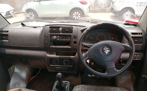 SUZUKI 415 V