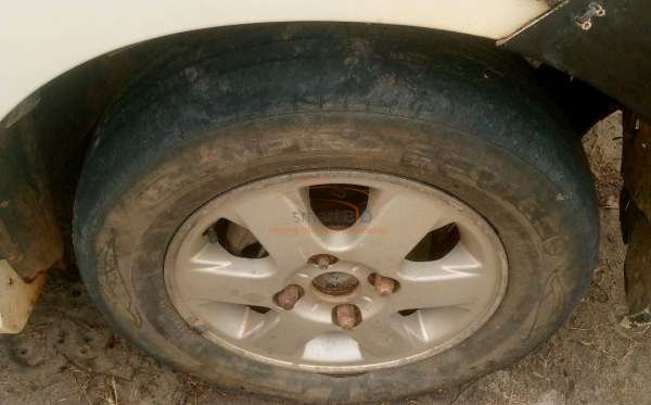 TOYOTA AVANZA VELOZ