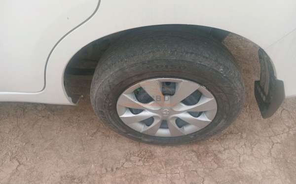 TOYOTA AVANZA 1.3 E