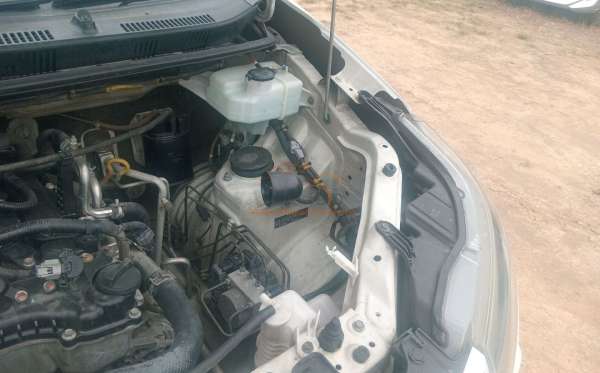 TOYOTA AVANZA 1.3 E