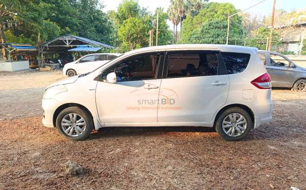 SUZUKI ERTIGA SDX