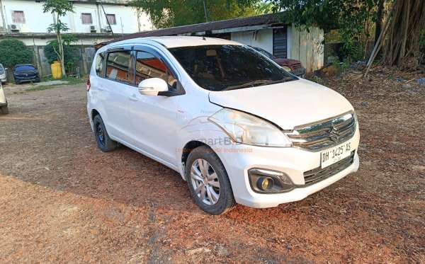 SUZUKI ERTIGA SDX