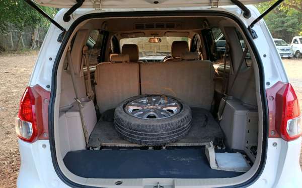 SUZUKI ERTIGA SDX
