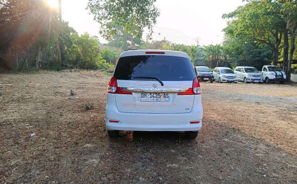 SUZUKI ERTIGA SDX