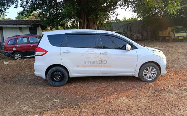 SUZUKI ERTIGA SDX