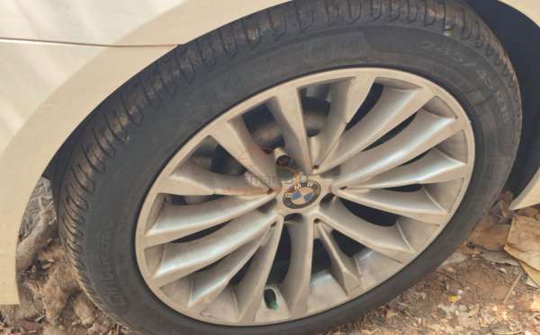 BMW 530I CKD AT