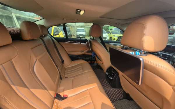 BMW 530I CKD AT