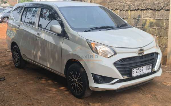 DAIHATSU SIGRA X
