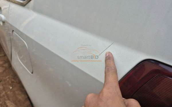 DAIHATSU SIGRA X
