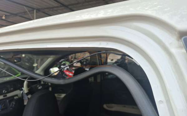 DAIHATSU SIGRA X