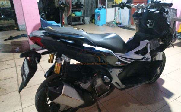 HONDA ADV 150 CBS