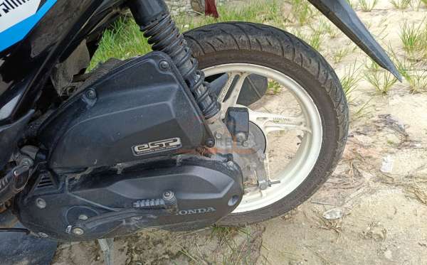 HONDA  BEAT